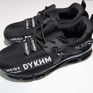 DYKHMILY Women's Safety Toe Sneakers